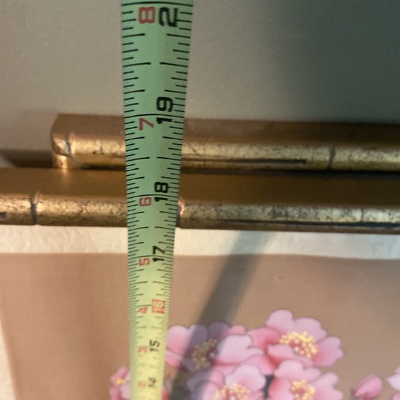 2 Vintage Traditional Chinese
Silk Paintings. - Picture 15 of 16